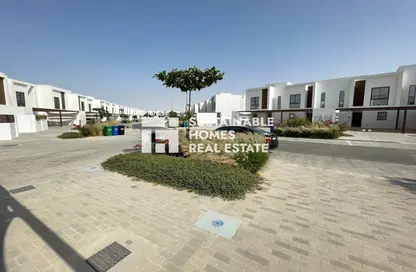Townhouse - 3 Bedrooms - 4 Bathrooms for rent in Al Ghadeer 2 - Al Ghadeer - Abu Dhabi