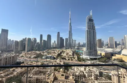 شقة - 2 غرف نوم - 2 حمامات للايجار في برج رويال - وسط مدينة دبي - دبي