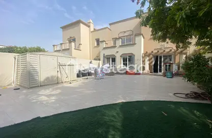 فيلا - 3 غرف نوم - 4 حمامات للايجار في الينابيع 11 - الينابيع - دبي