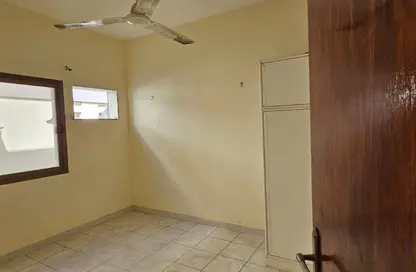 Apartment - 1 Bedroom - 1 Bathroom for rent in Al Muteena - Deira - Dubai