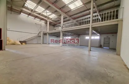Warehouse - Studio - 1 Bathroom for rent in Al Sajaa Industrial - Al Sajaa - Sharjah