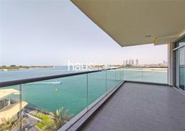 صورةحوض سباحة لـ: شقة - 2 غرف نوم - 4 حمامات للبيع في أزور ريزيدنس - نخلة الجميرا - دبي, صورة 1