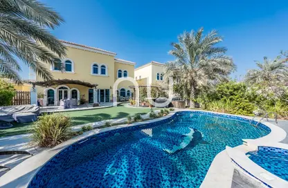 فيلا - 5 غرف نوم - 6 حمامات للايجار في التراث - جميرا بارك - دبي فيلا - 5 غرف نوم - 6 حمامات للايجار في التراث - جميرا بارك - دبي