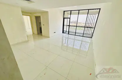 Apartment - 2 Bedrooms - 3 Bathrooms for rent in Muwaileh 29 Building - Muwaileh - Sharjah