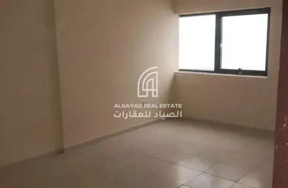 شقة - 2 غرف نوم - 2 حمامات للايجار في دار المجاز - شارع جمال عبد الناصر - المجاز - الشارقة