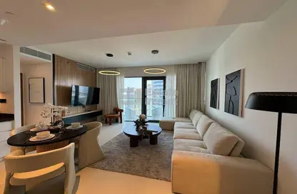 Living Room image for: Apartment - 1 Bedroom - 2 Bathrooms for sale in Vida Residences Dubai Marina - Dubai Marina - Dubai, Image 1