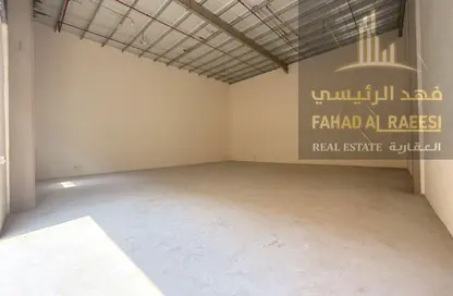 مستودع - استوديو - 1 حمام للايجار في أم الثعوب - أم القيوين