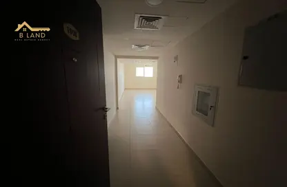 شقة - غرفة نوم - 2 حمامات للايجار في المجاز 1 - المجاز - الشارقة