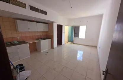 Apartment - Studio - 1 Bathroom for rent in Al Rawda 1 - Al Rawda - Ajman