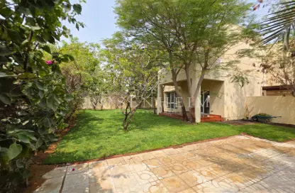 Villa - 4 Bedrooms - 3 Bathrooms for rent in Meadows 1 - Meadows - Dubai