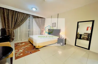 Room / Bedroom image for: Apartment - 1 Bathroom for rent in Hadbat Al Zafranah - Muroor Area - Abu Dhabi, Image 1