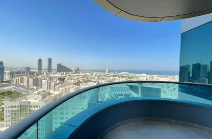 Apartment - 3 Bedrooms - 4 Bathrooms for rent in Blue Tower - Al Majaz 3 - Al Majaz - Sharjah