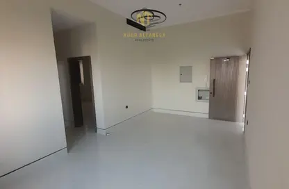 شقة - غرفة نوم - 1 حمام للايجار في الزاهية - تجارية مويلح - الشارقة