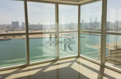 Apartment - 2 Bedrooms - 3 Bathrooms for rent in RAK Tower - Marina Square - Al Reem Island - Abu Dhabi