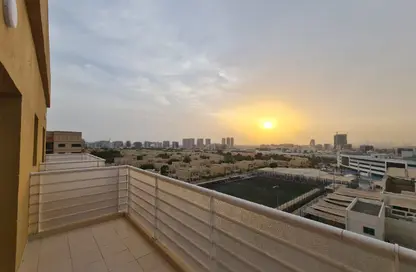 شقة - غرفة نوم - 2 حمامات للايجار في S-ريزيدنس - واحة السيليكون - دبي
