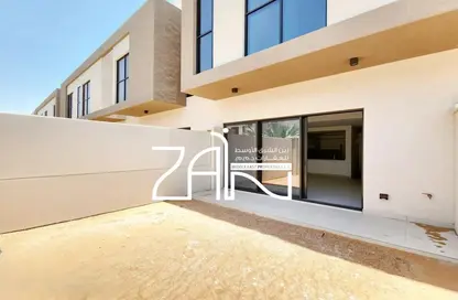 تاون هاوس - 4 غرف نوم - 5 حمامات للايجار في الضي من حدائق بلووم - بلوم جاردنز - شارع السلام - أبوظبي