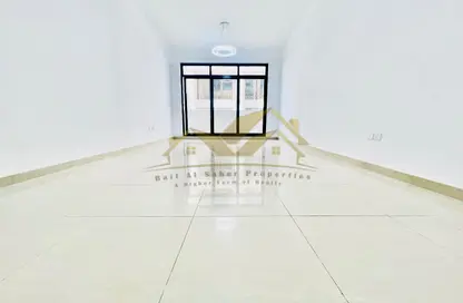 Apartment - 2 Bedrooms - 3 Bathrooms for rent in Jumeirah Garden City - Al Satwa - Dubai