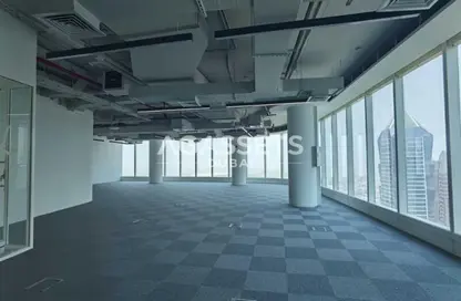 نصف طابق - استوديو للايجار في بوابة الخليج - الخليج التجاري - دبي
