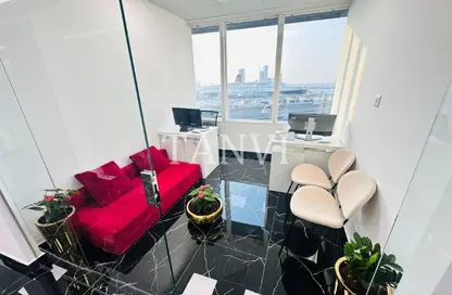 مكتب - استوديو - 1 حمام للايجار في فاطمه محمد احمد بن سليمان - الرفاعة - بر دبي - دبي