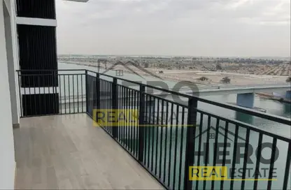 Apartment - 2 Bedrooms - 3 Bathrooms for sale in Waters Edge - Yas Island - Abu Dhabi
