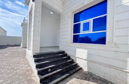 شقة - غرفة نوم - 1 حمام للايجار في مدينة الرياض - أبوظبي