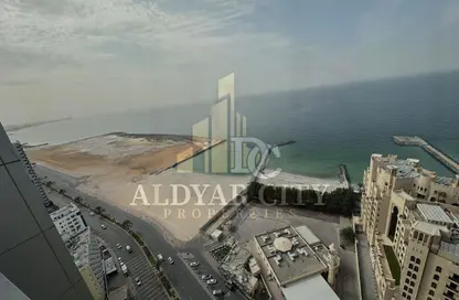 شقة - 4 غرف نوم - 4 حمامات للايجار في مساكن كورنيش عجمان - طريق كورنيش عجمان - عجمان
