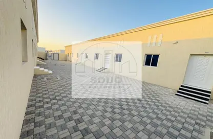 Compound - 2 Bedrooms - 2 Bathrooms for rent in Al Qusaidat - Ras Al Khaimah