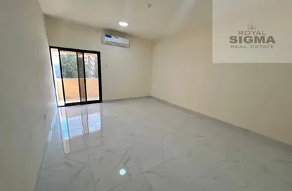Apartment - 2 Bedrooms - 3 Bathrooms for rent in Al Reffa - Al Raffa - Bur Dubai - Dubai