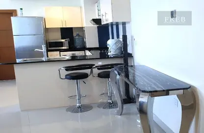 Kitchen image for: Apartment - 3 Bedrooms - 3 Bathrooms for rent in Ocean Heights - Dubai Marina - Dubai, Image 1