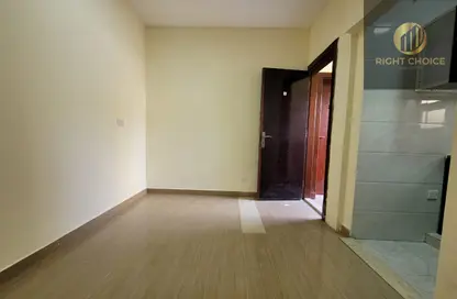 شقة - غرفة نوم - 1 حمام للايجار في فيلات مدينة خليفة آيه - مدينة خليفة أ - مدينة خليفة - أبوظبي