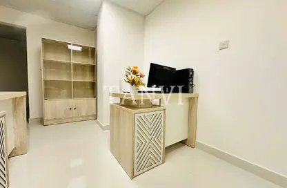 Office Space - Studio - 1 Bathroom for rent in Silver Home Building - Hor Al Anz - Deira - Dubai Office Space - Studio - 1 Bathroom for rent in Silver Home Building - Hor Al Anz - Deira - Dubai