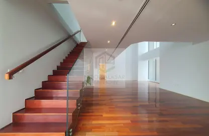 Duplex - 3 Bedrooms - 5 Bathrooms for rent in Maze Tower - Sheikh Zayed Road - Dubai