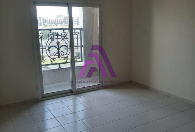 Apartment - 1 Bedroom - 2 Bathrooms for rent in Q05 - France Cluster - International City - Dubai