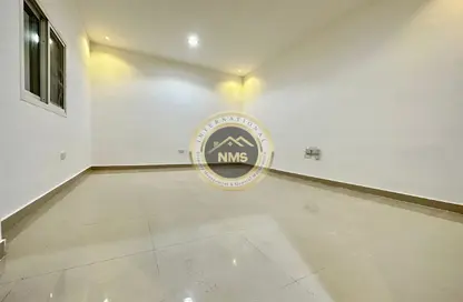 Apartment - Studio - 1 Bathroom for rent in Al Mushrif Villas - Al Mushrif - Abu Dhabi