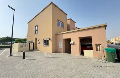 Villa - 4 Bedrooms - 4 Bathrooms for rent in Amaranta - Villanova - Dubai Land - Dubai