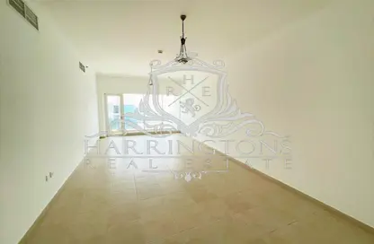 Apartment - 2 Bedrooms - 3 Bathrooms for sale in Burj Al Nujoom - Downtown Dubai - Dubai