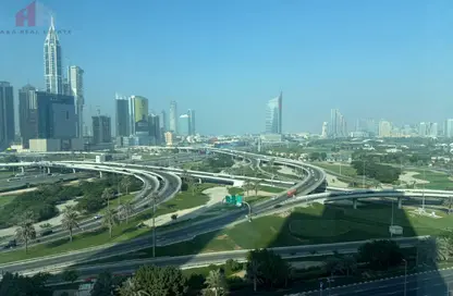 Apartment - 2 Bedrooms - 3 Bathrooms for rent in Jumeirah Lake Towers - Dubai