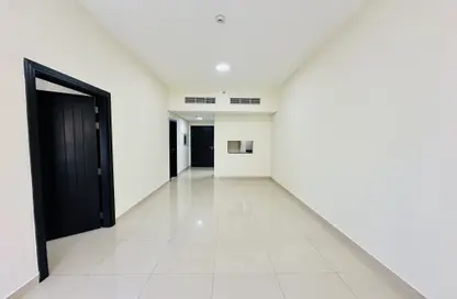 شقة - غرفة نوم - 2 حمامات للايجار في برج ريزيدينس 2 - قرية الجميرا سركل - دبي