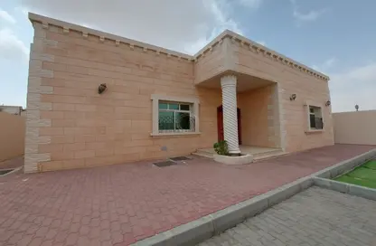 Villa - 5 Bedrooms - 7 Bathrooms for rent in Al Rifaa - Al Yahar - Al Ain