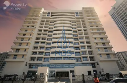 Apartment - 3 Bedrooms - 2 Bathrooms for sale in Royal Residence 1 - Royal Residence - Dubai Sports City - Dubai