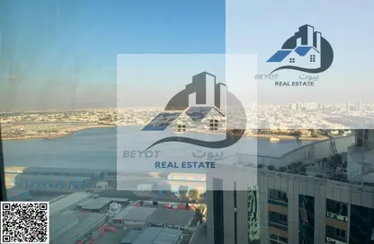 شقة - غرفة نوم - 2 حمامات للايجار في أورينت تاور 1 - أورينت تاور - البستان - عجمان