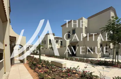 Townhouse - 2 Bedrooms - 3 Bathrooms for sale in Khalifa City B - Khalifa City - Abu Dhabi