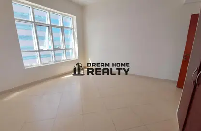 Apartment - 3 Bedrooms - 3 Bathrooms for rent in New Al Taawun Road - Al Taawun - Sharjah