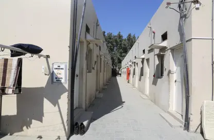 سكن عمال - استوديو - 8 حمامات للايجار في الحيل - الفجيرة