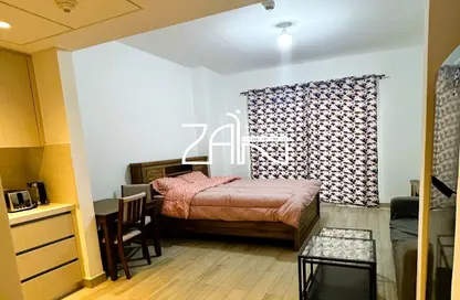 Apartment - Studio - 1 Bathroom for rent in Waters Edge - Yas Island - Abu Dhabi