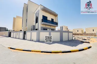 فيلا - 5 غرف نوم - 7 حمامات للبيع في الزاهية جاردنز - الزاهية - عجمان