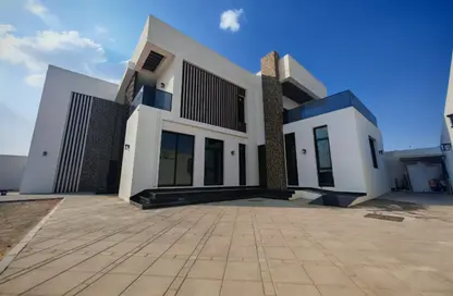 Villa - 5 Bedrooms - 7+ Bathrooms for rent in Madinat Al Riyad - Abu Dhabi