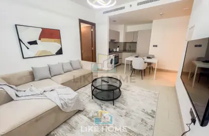 Living / Dining Room image for: Apartment - 2 Bedrooms - 1 Bathroom for rent in Creek Vistas Reserve - Sobha Hartland - Mohammed Bin Rashid City - Dubai, Image 1