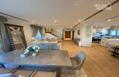 Villa - 4 Bedrooms - 4 Bathrooms for rent in Regional - Jumeirah Park - Dubai