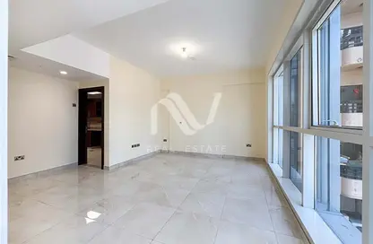 Apartment - 1 Bedroom - 2 Bathrooms for rent in Al Falah Street - City Downtown - Abu Dhabi